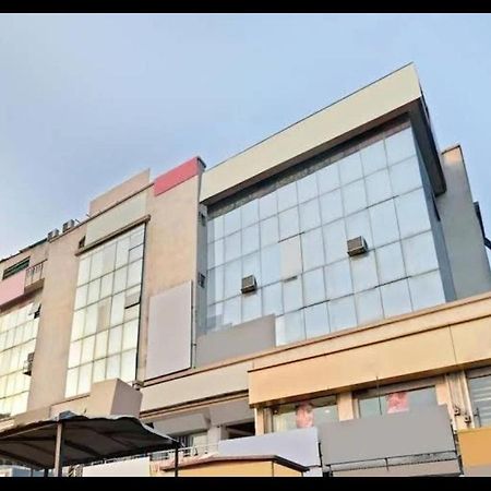 Hotel Anjali Palace Ahmedabad Ngoại thất bức ảnh